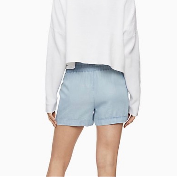 Calvin Klein CHAMBRAY DRAWSTRING UTILITY 4" SHORTS - Picture 5 of 10